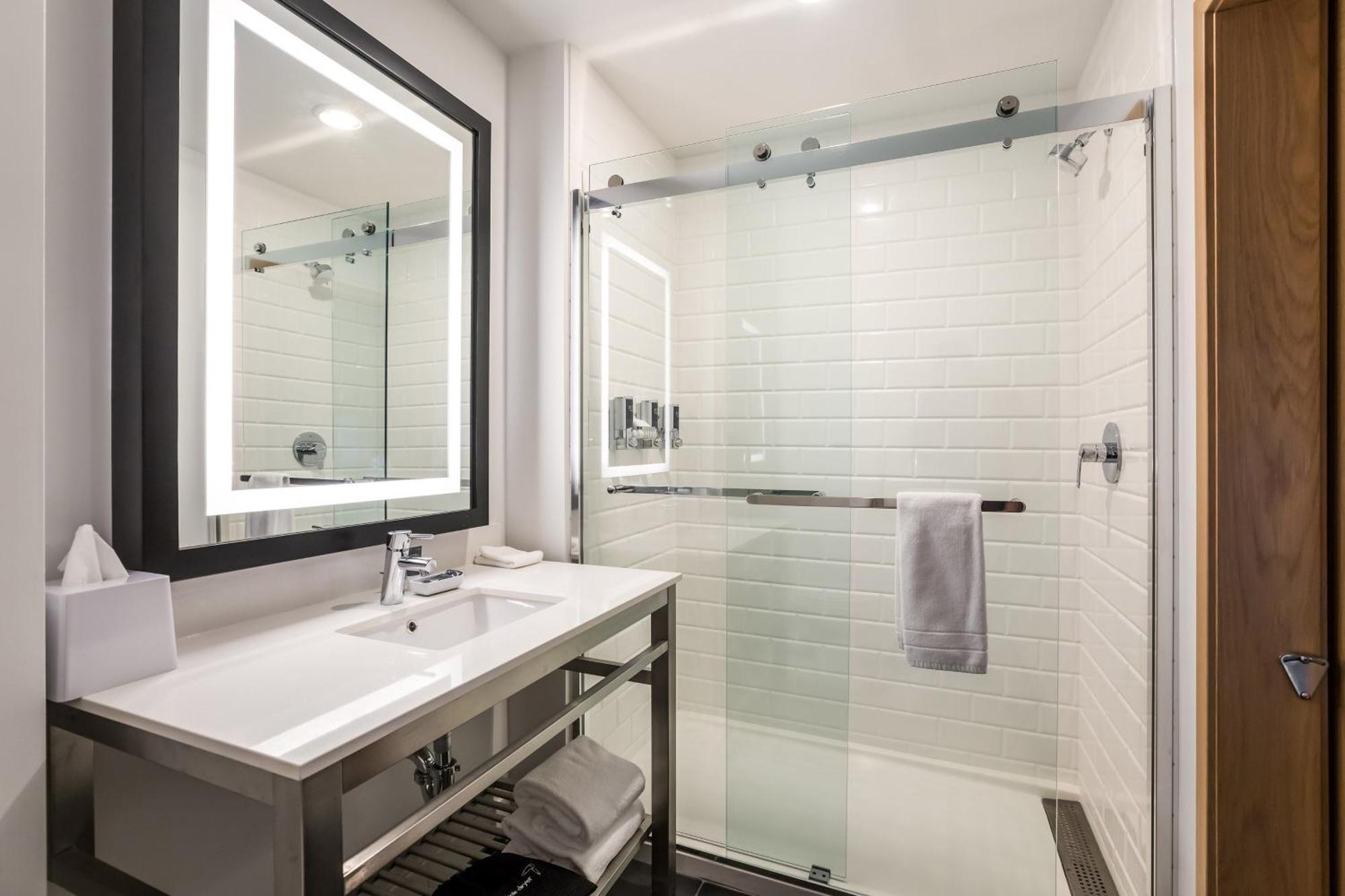 Four Points By Sheraton Elkhart Buitenkant foto