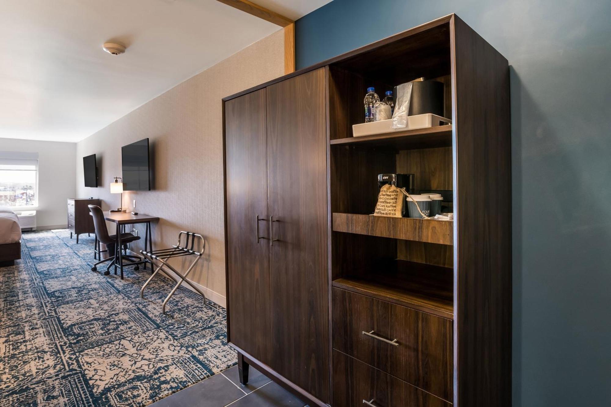 Four Points By Sheraton Elkhart Buitenkant foto
