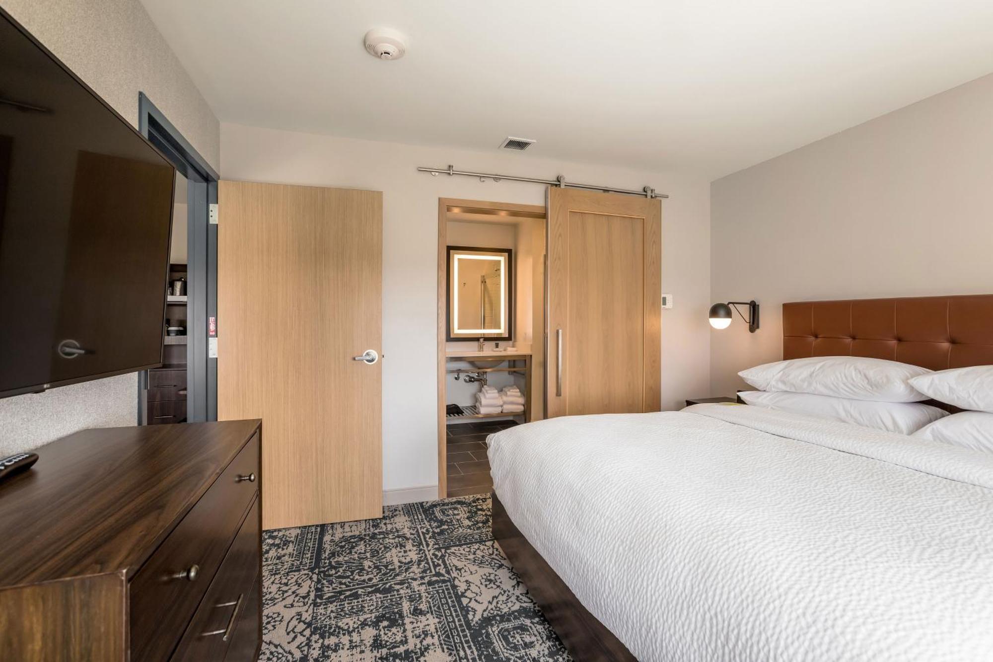 Four Points By Sheraton Elkhart Buitenkant foto
