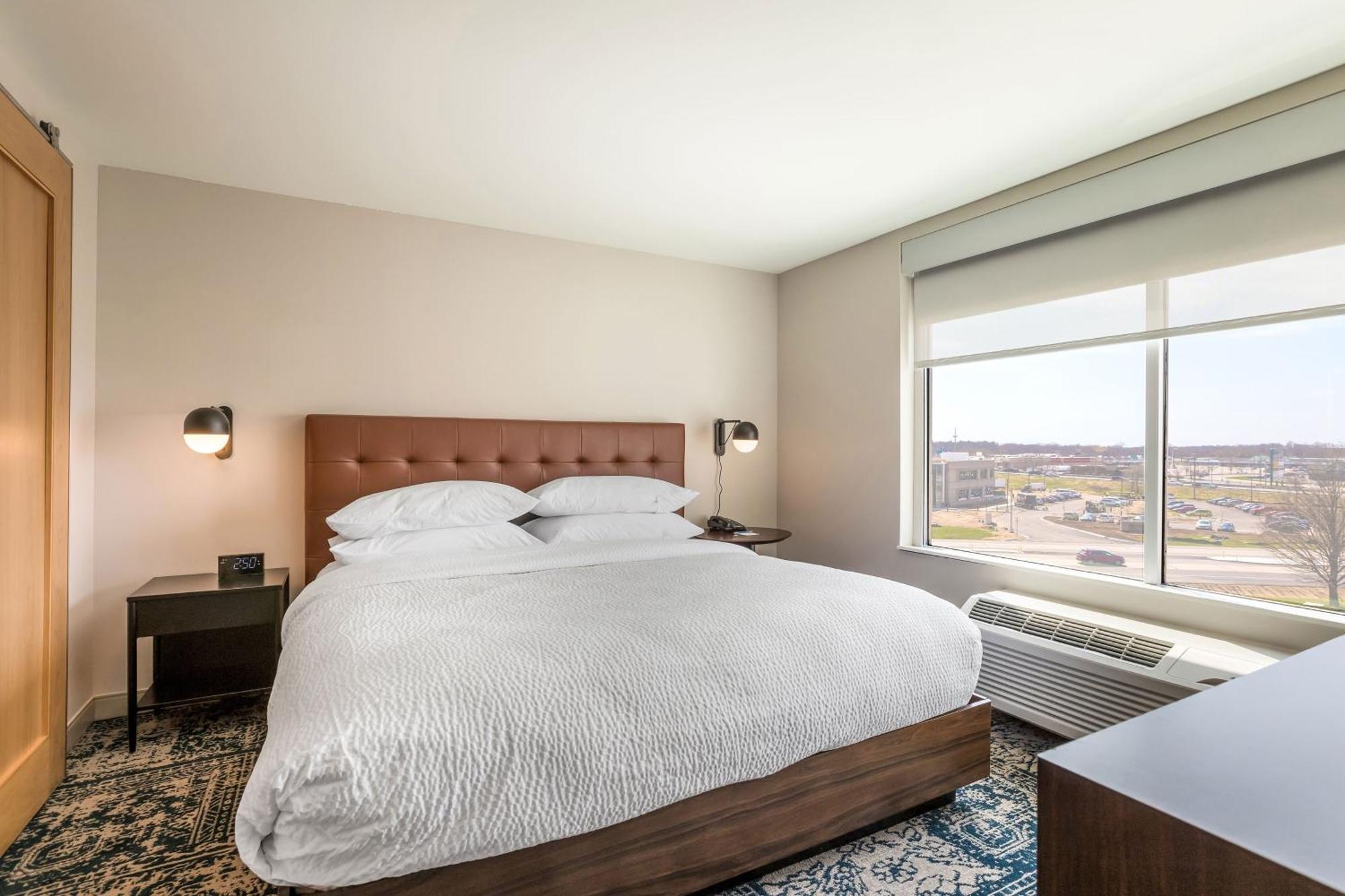 Four Points By Sheraton Elkhart Buitenkant foto