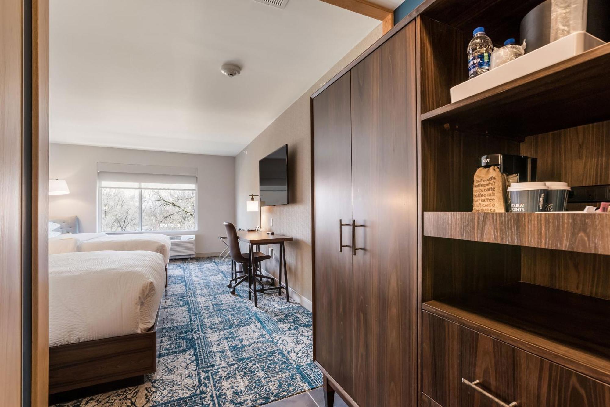 Four Points By Sheraton Elkhart Buitenkant foto