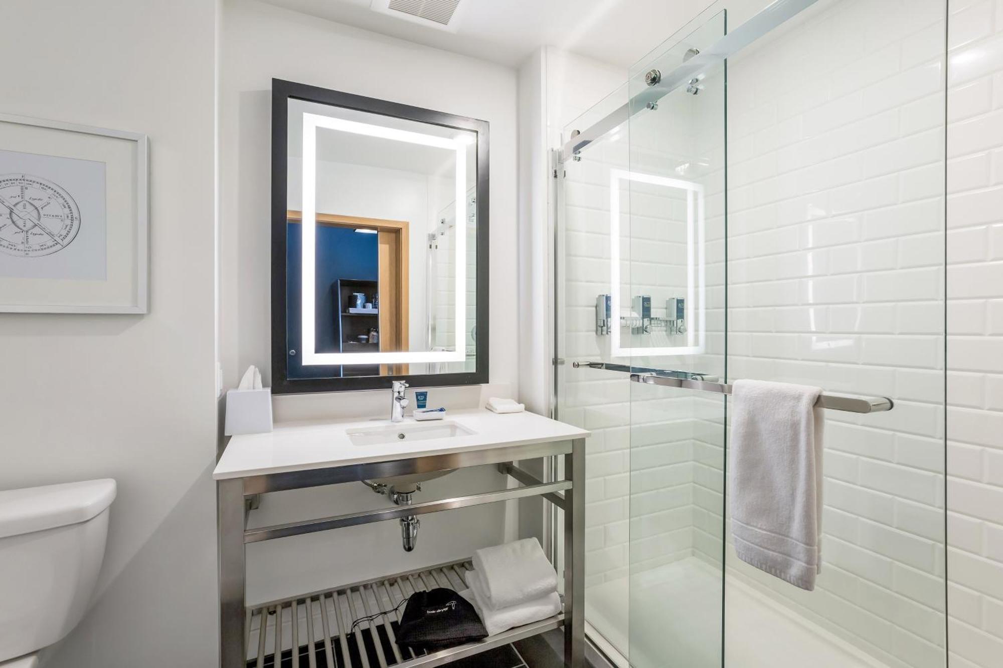 Four Points By Sheraton Elkhart Buitenkant foto